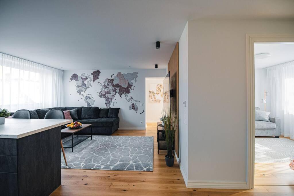 New Luxury 3Br Apartment In Old Town, Free Parking Haapsalu Exterior photo